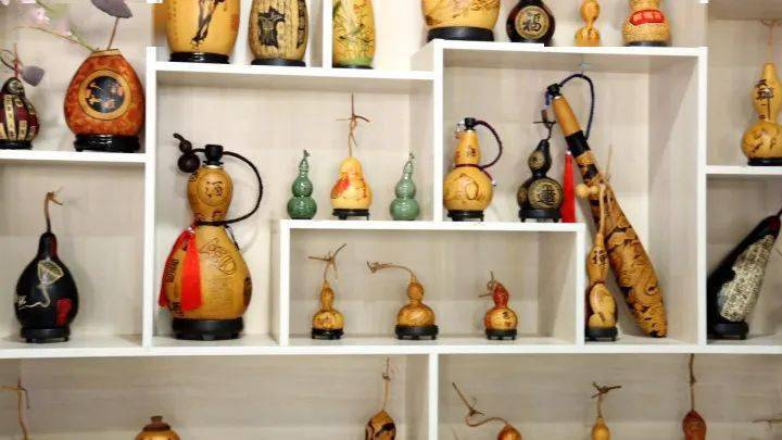 烙畫葫蘆 指尖上的火藝，傳承千年的收藏雅趣